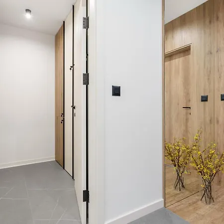 Appartement Stylish 1br With Balcony & Parking I Skyline By Flat Mаnаger *