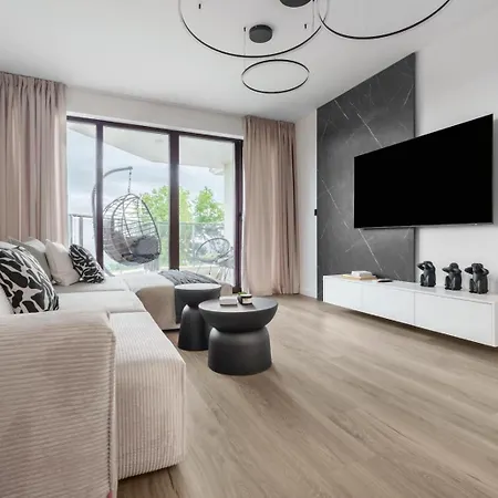 Stylish 1br With Balcony & Parking I Skyline By Flat Mаnаger Apartment *