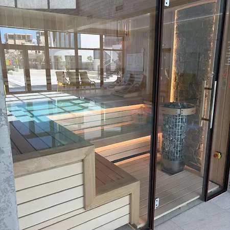 Stylish 1br With Sea View - Pool, & Parking I Skyline By Flat Mаnаger וארנה