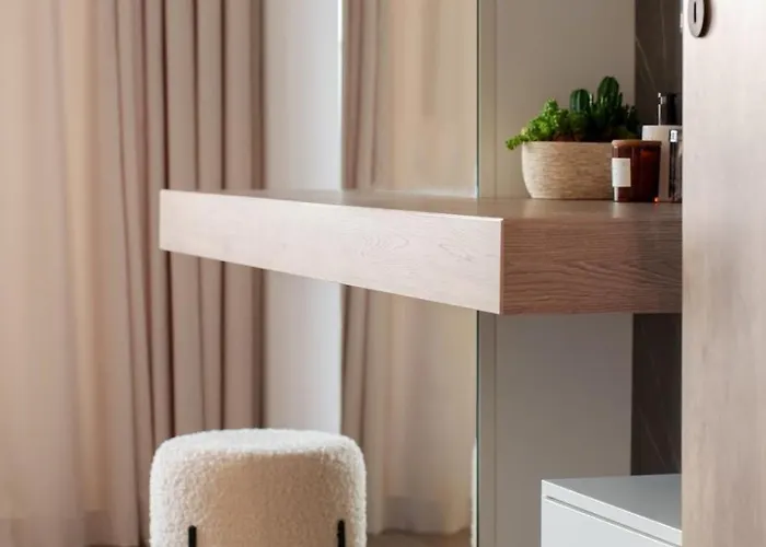 Stylish 1br With Balcony & Parking I Skyline By Flat Mаnаger Apartment Varna